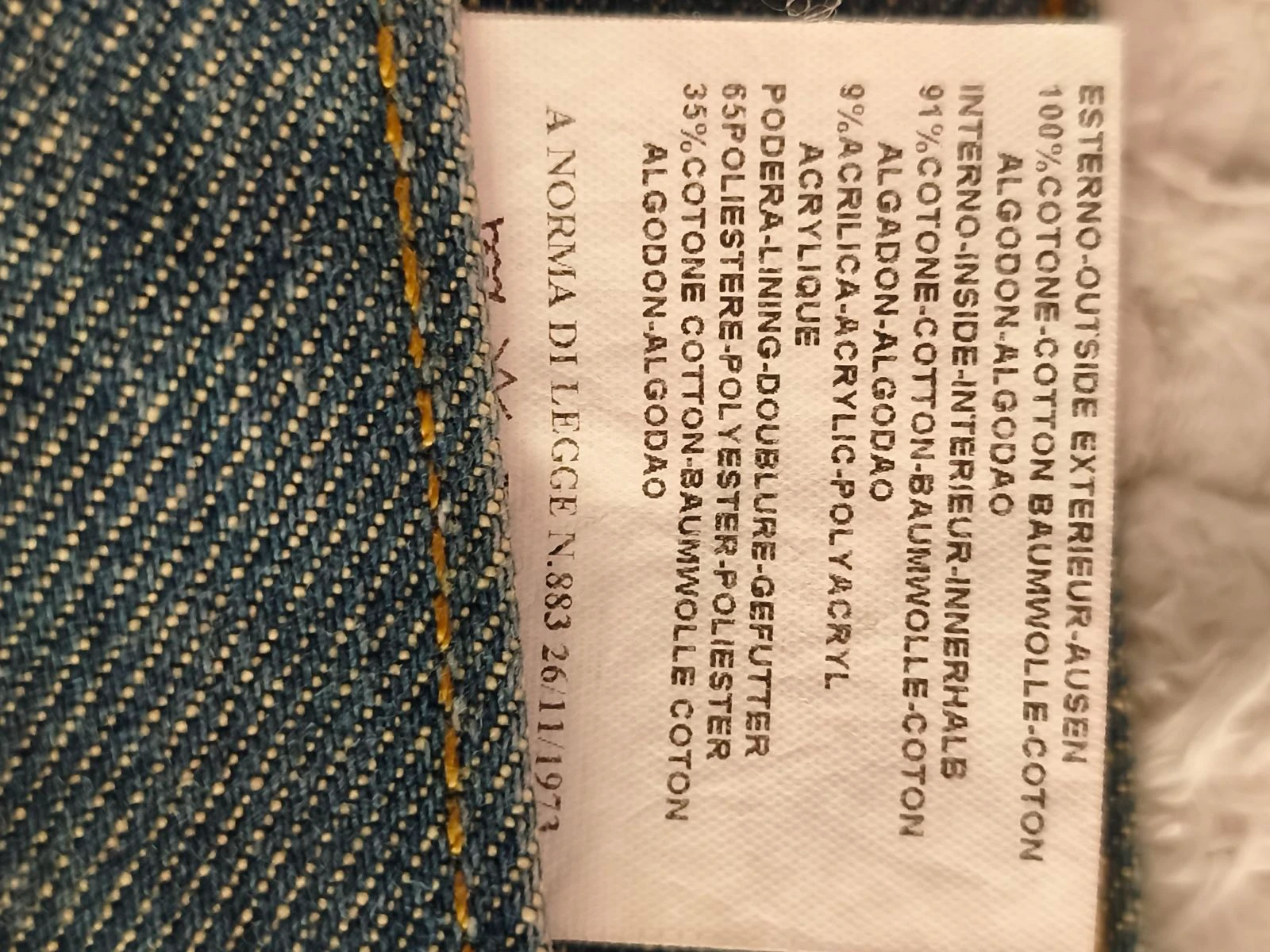 Mini falda vaquera estilo vintage Iceberg talla 27 – photo 9
